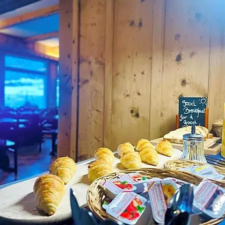 Des Charmettes Hotel